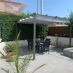 Kuca Za Odmor Oasis Vakantiehuis *