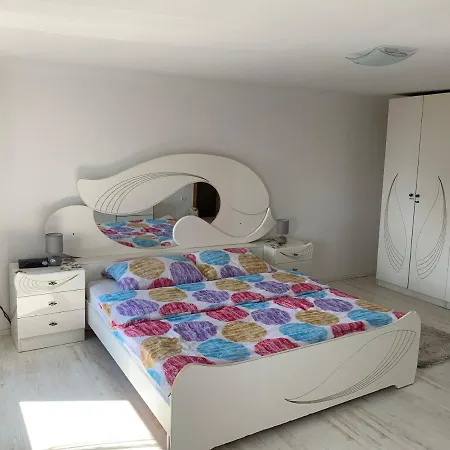 Vakantiehuis Kuca Za Odmor Oasis