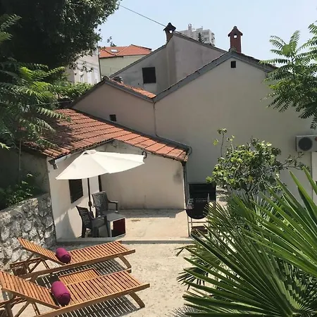 Kuca Za Odmor Oasis Feriehus Rijeka